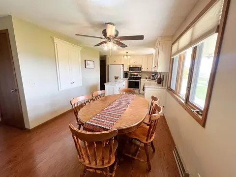 27634 200th St, Reading, MN 56165 photo 6