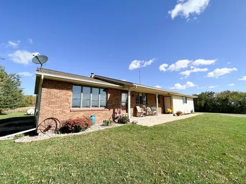 27634 200th St, Reading, MN 56165 photo 4