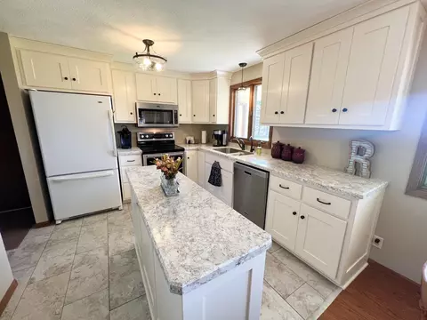 27634 200th St, Reading, MN 56165 photo 7