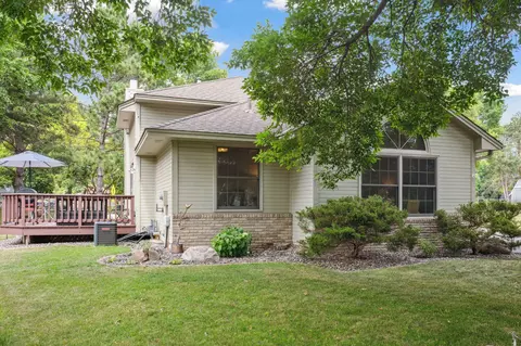 9438 Parkside Ct, Champlin, MN 55316 photo 2