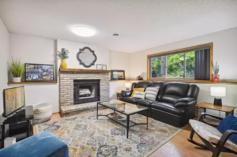 9438 Parkside Ct, Champlin, MN 55316 photo 21