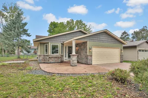 3243 Monterey Ave, Vadnais Heights, MN 55127