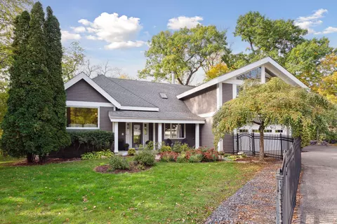 1824 Essex Rd, Minnetonka, MN 55305
