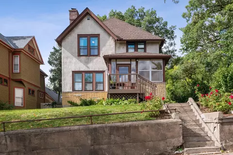 1093 Jessie St, Saint Paul, MN 55130