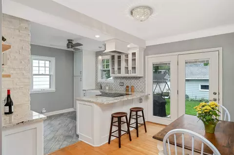 4152 Salem Ave, Saint Louis Park, MN 55416