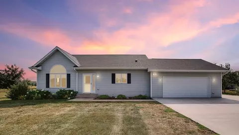 2394 82nd Ave, Osceola, WI 54020