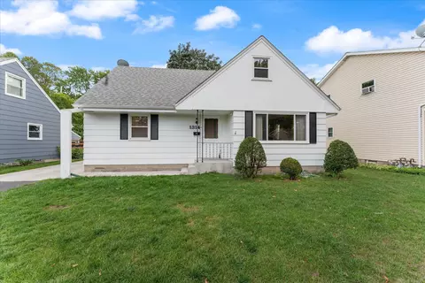 1314 45 12 Ave NE, Columbia Heights, MN 55421