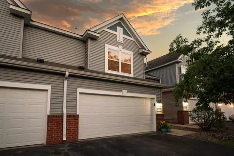 347 Heritage Trl, Circle Pines, MN 55014