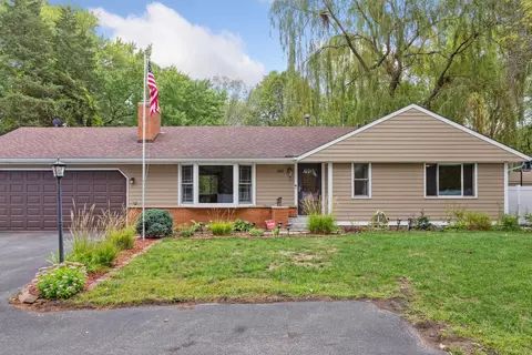 1665 E Old Shakopee Rd, Bloomington, MN 55425 photo 2