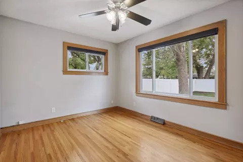 1665 E Old Shakopee Rd, Bloomington, MN 55425 photo 18