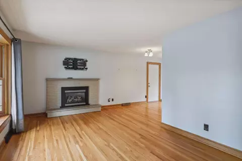 1665 E Old Shakopee Rd, Bloomington, MN 55425 photo 5