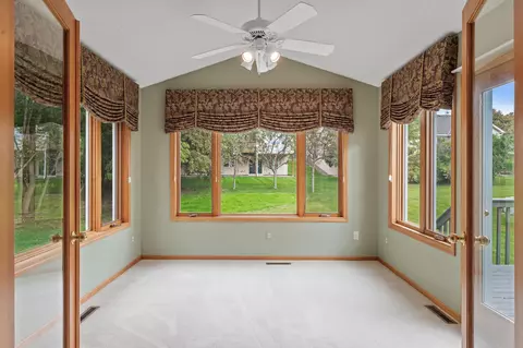 4449 Lakeshore Ter, Eagan, MN 55122 photo 6