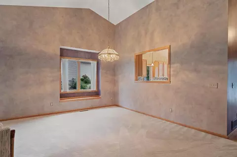 4449 Lakeshore Ter, Eagan, MN 55122 photo 11