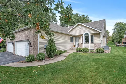 4449 Lakeshore Ter, Eagan, MN 55122