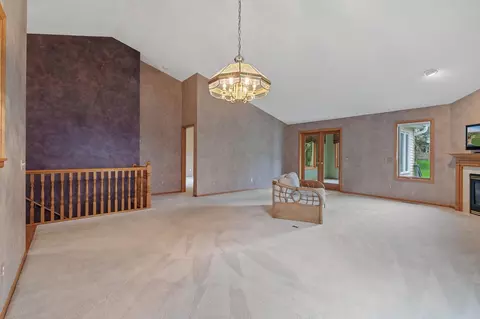 4449 Lakeshore Ter, Eagan, MN 55122 photo 10