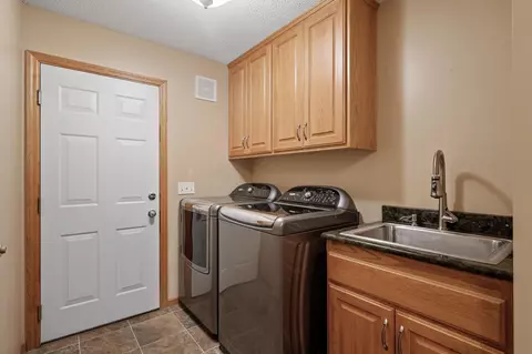 4449 Lakeshore Ter, Eagan, MN 55122 photo 30