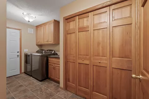 4449 Lakeshore Ter, Eagan, MN 55122 photo 31