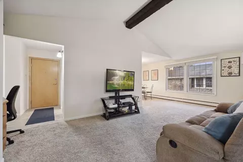 4612 Cedar Lake Rd S #6, Saint Louis Park, MN 55416