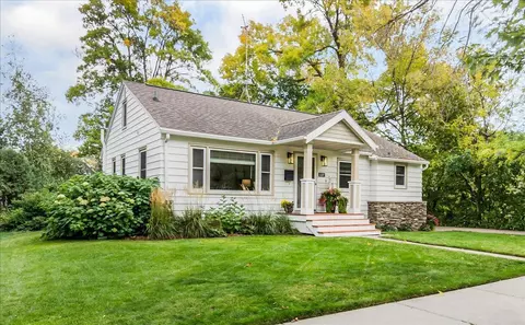 1107 Elm St, Alexandria, MN 56308