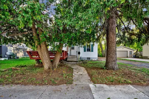 9 14th St NE, Faribault, MN 55021 photo 3