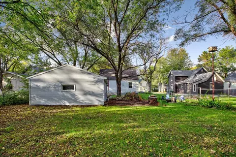 9 14th St NE, Faribault, MN 55021 photo 6