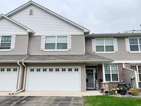1570 Independence Dr #709, Northfield, MN 55057