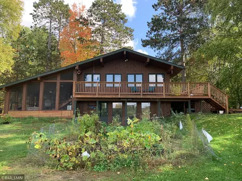15433 River Rd, Grand Rapids, MN 55744