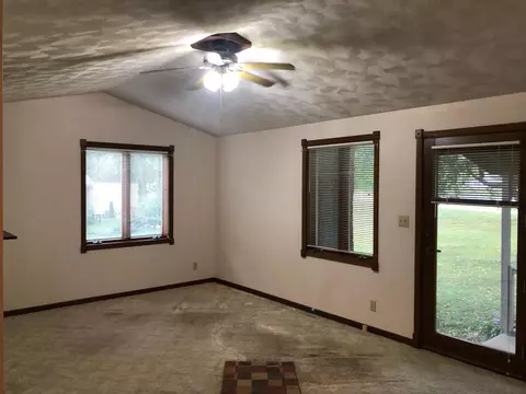 313 River St, Jackson, MN 56143 photo 5