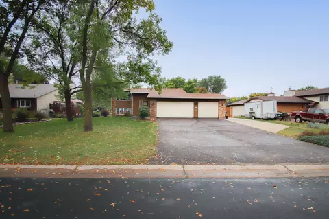 1446 120th Ave NW, Coon Rapids, MN 55448