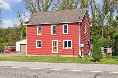 w8960 Us 10, Ellsworth, WI 54011