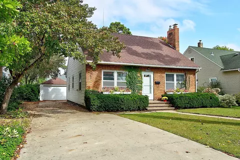 1716 W 5th St, Red Wing, MN 55066