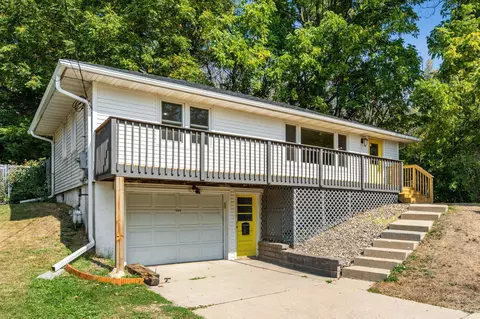 1527 15th St NE, Rochester, MN 55906