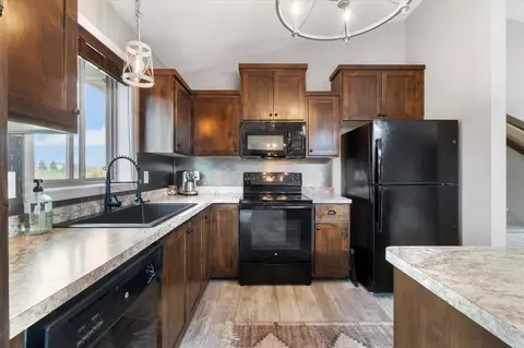 916 Nelson Ave, Mora, MN 55051 photo 10