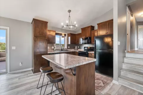 916 Nelson Ave, Mora, MN 55051 photo 7