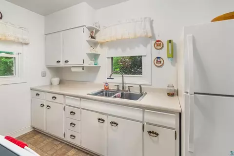 1030 N 48th Ave E, Duluth, MN 55804 photo 18