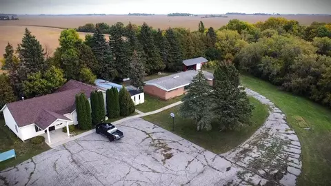 620 3rd St NE, Elbow Lake, MN 56531