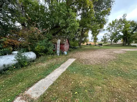 113 S Main St, Saint Leo, MN 56264 photo 9