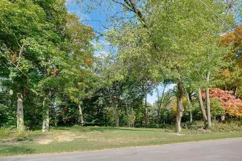 7 Nnn North Shore Cir, Forest Lake, MN 55025