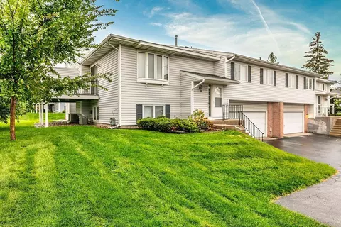 14727 Endicott Way, Apple Valley, MN 55124