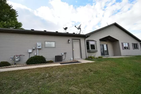 643 Sandy Ct, Wanamingo, MN 55983 photo 27