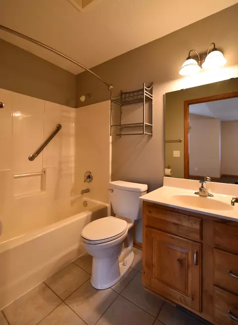 643 Sandy Ct, Wanamingo, MN 55983 photo 21