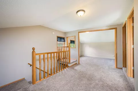 Entry Way - 1619 260th Ave, Granada, MN 56039 photo 3 of 3
