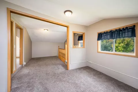 Bedroom - 1619 260th Ave, Granada, MN 56039 photo 2 of 3