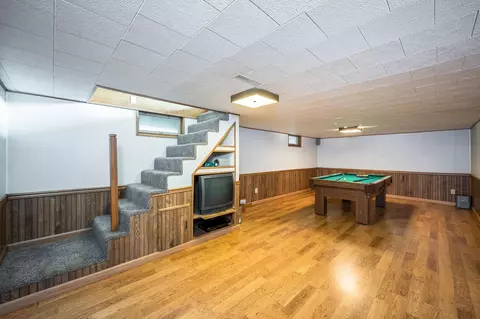 Living - 1619 260th Ave, Granada, MN 56039 photo 2 of 2