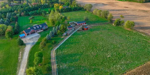 2352 Cty Rd I, Somerset, WI 54025