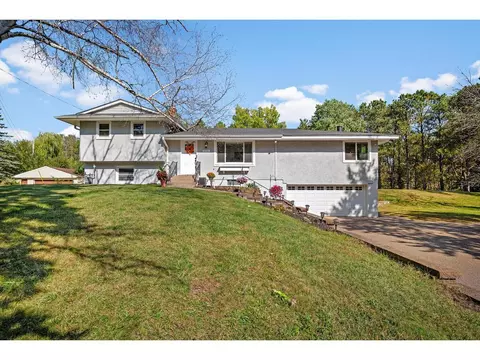 6530 Glen Rd, Woodbury, MN 55129