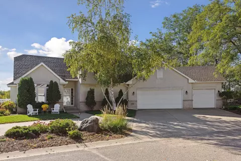 1466 Kingswood Pond Overlook, Eagan, MN 55122