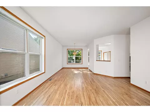 1668 Oakbrooke Way, Eagan, MN 55122 photo 2