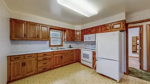 345 2nd Ave NE, Plainview, MN 55964 photo 14