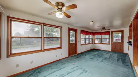 345 2nd Ave NE, Plainview, MN 55964 photo 10